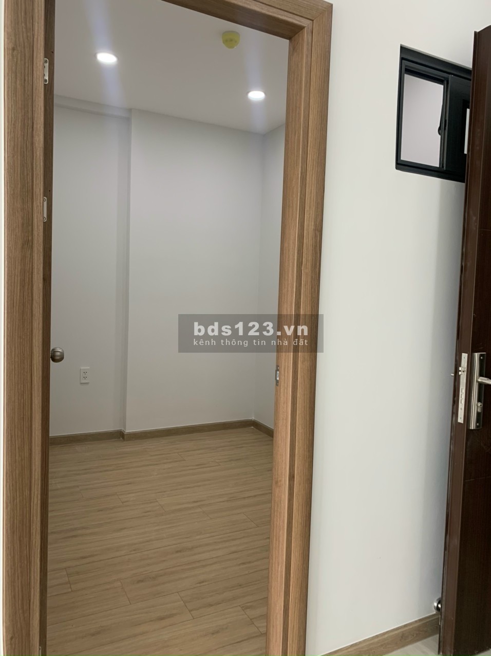 Bán căn hộ căn góc 2 view Bcons Green View giá 1,8 tỷ (bao sang sổ Hồng)