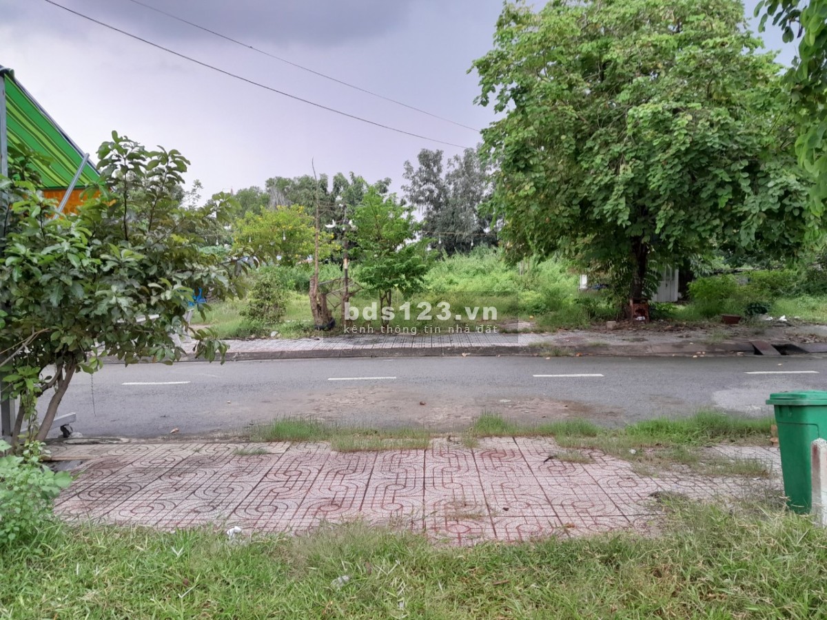 Chính chủ bán lô đất KDC Phước Thiện, Quận 9 diện tích 5x20 (100m2). Đường 11A