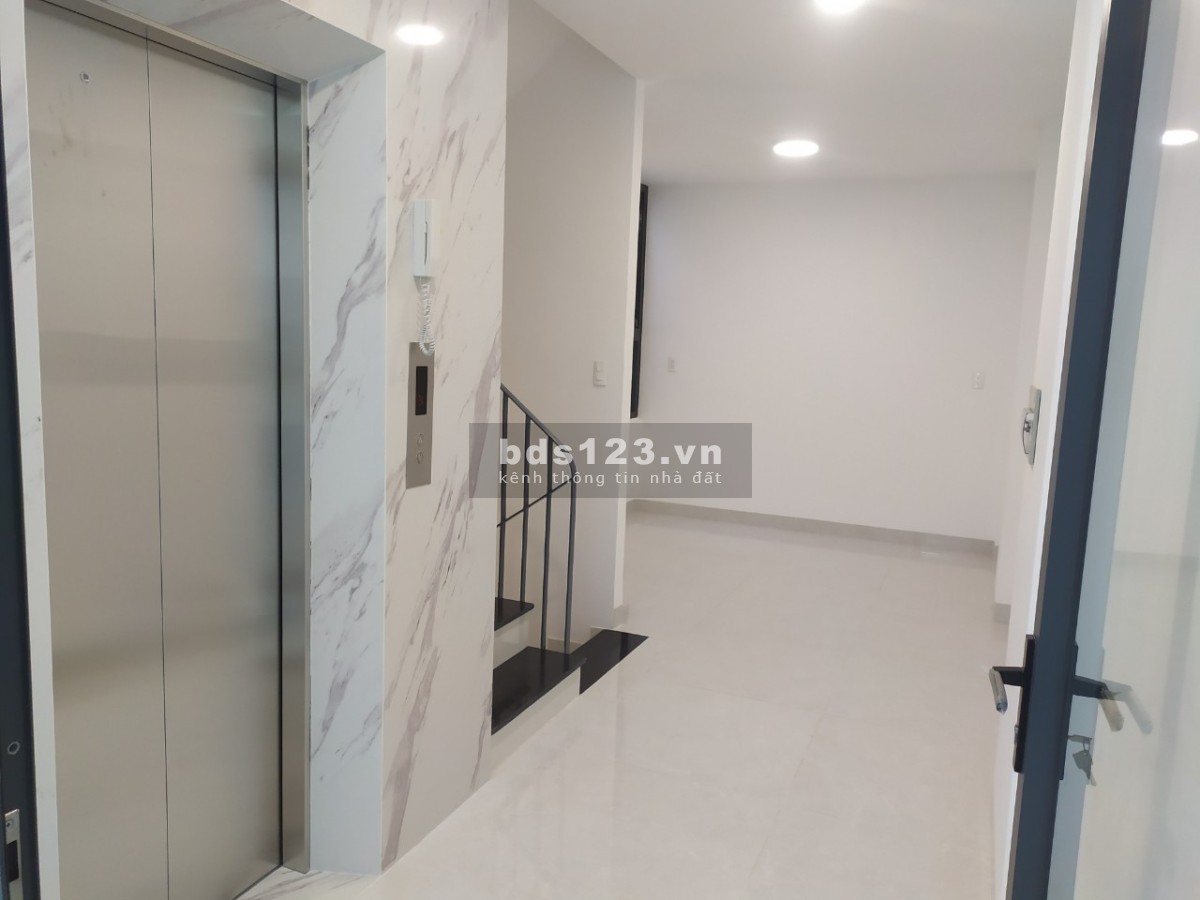 Chính chủ cho thuê văn phòng công ty Số 12 Đường 7C1, Phường An Phú, Quận 2, 35 triệu/ tháng