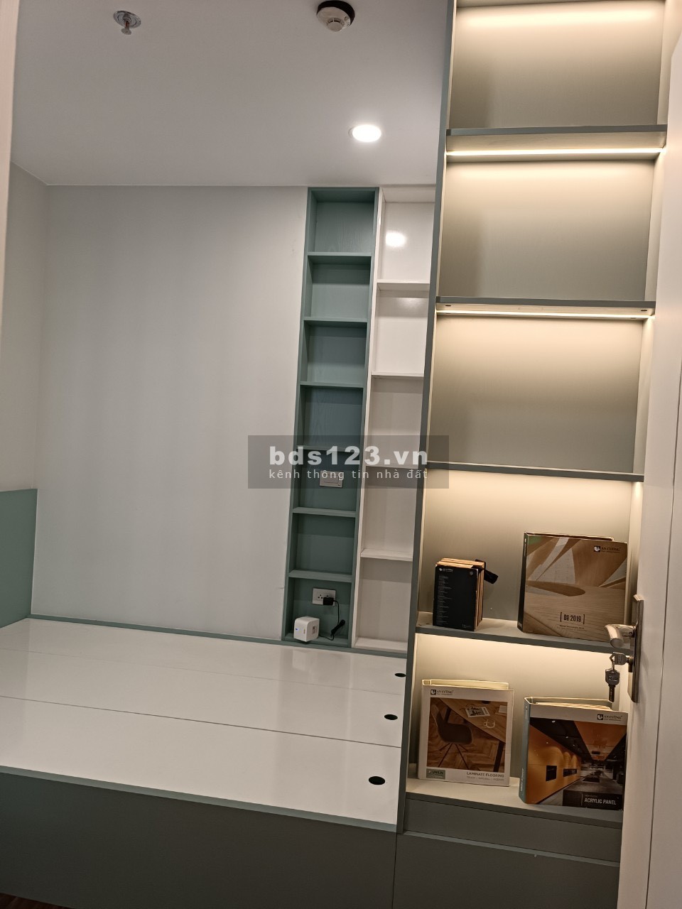 Hợp đồng đầu tháng 3 hết hạn, cho thuê căn 2Pn 1Wc full nội thất, 9.5tr/tháng có thể vào được luôn!