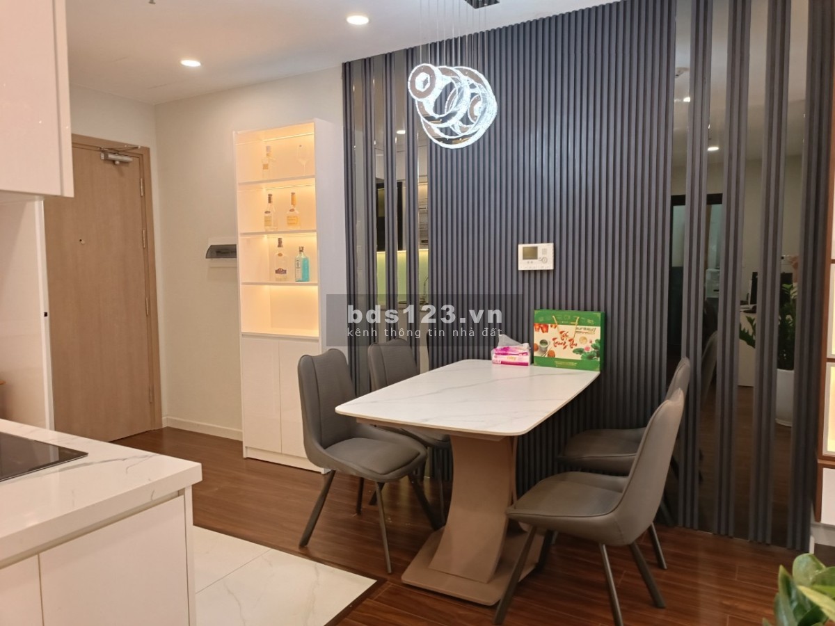 Hợp đồng đầu tháng 3 hết hạn, cho thuê căn 2Pn 1Wc full nội thất, 9.5tr/tháng có thể vào được luôn!