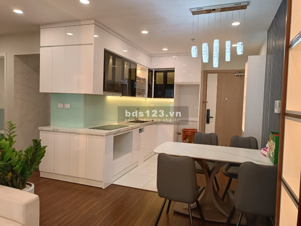 Hợp đồng đầu tháng 3 hết hạn, cho thuê căn 2Pn 1Wc full nội thất, 9.5tr/tháng có thể vào được luôn!