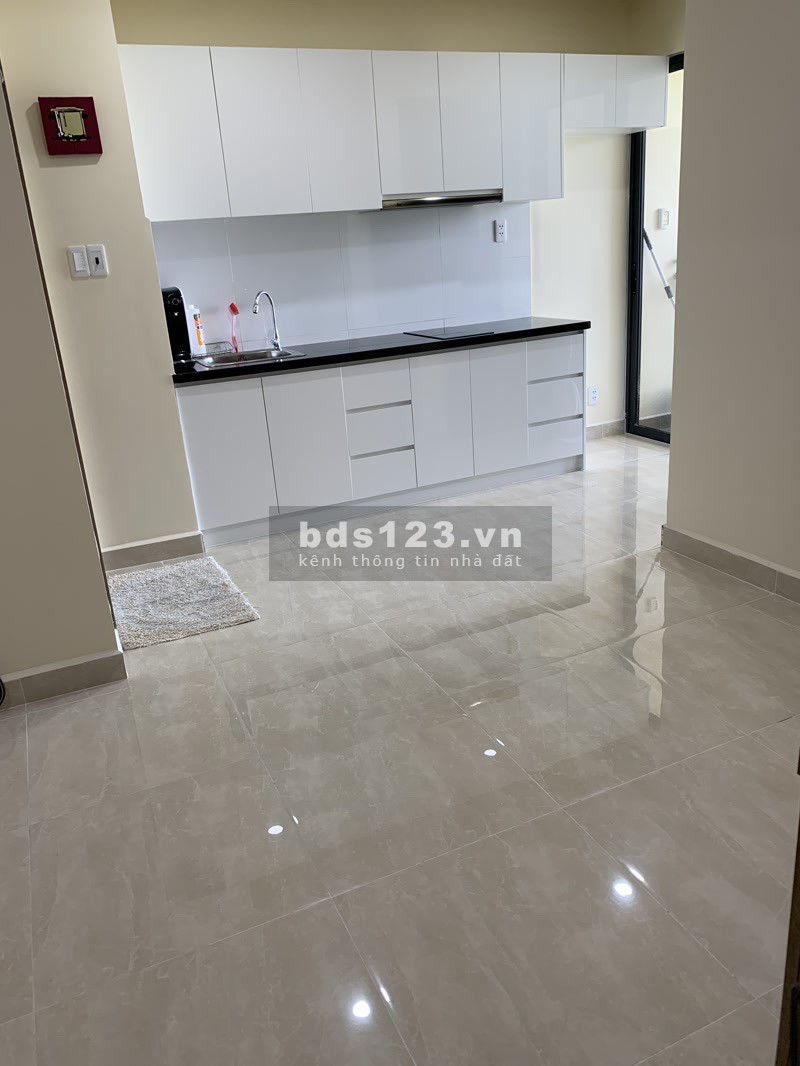 Cho thuê căn hộ 1PN-1WC, có một ít nội thất, máy lạnh, dọn vào ở ngay LH 0932131577