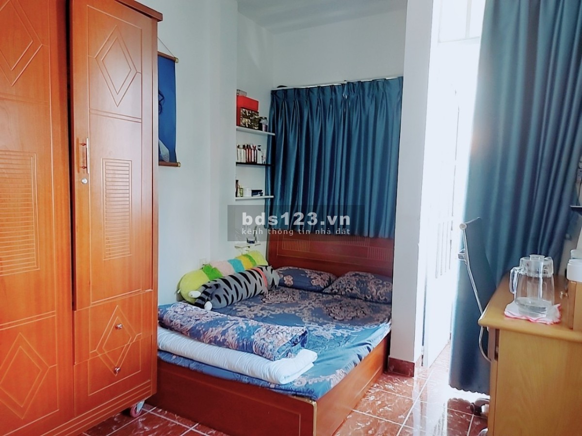 Bán nhà riêng Bành Văn Trân, Phường 7, Tân Bình, DT 32m² x 4 tầng, BTCT, giá chỉ 5 tỷ 8