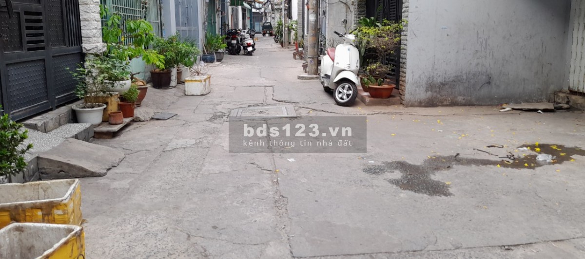 Bán nhà riêng Lạc Long Quân, P10 Tân bình, đường trước nhà 6m, DT 48m² giá 5.7 tỷ. LH 0931296366.