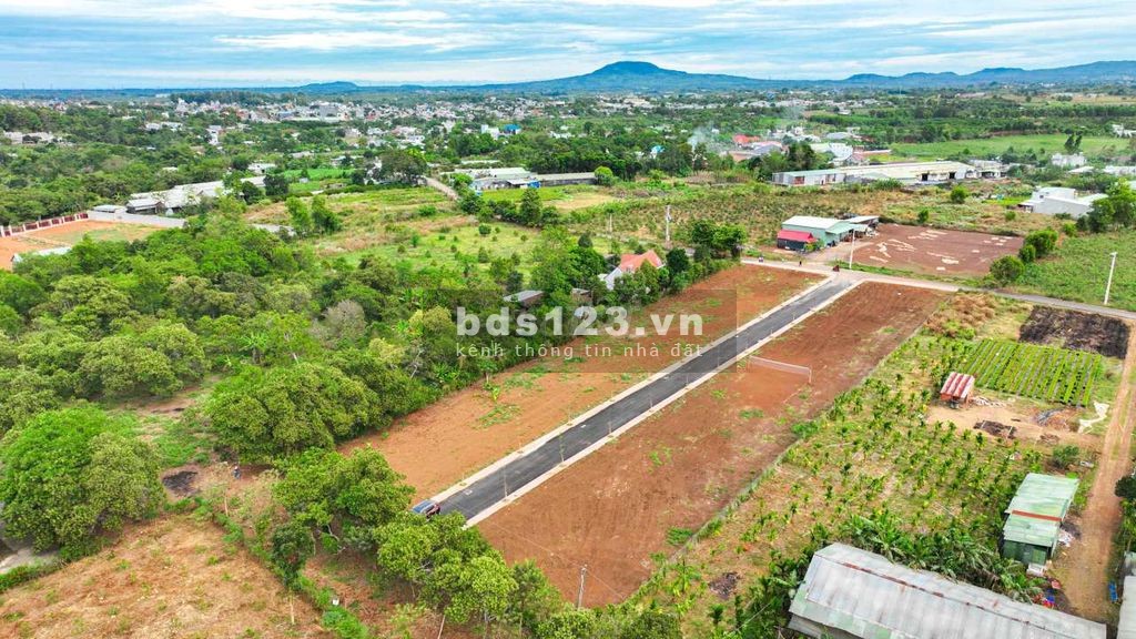 Bán đất mặt tiền DT780B xã Đông Hoà Trảng Bom, giá 700 triệu, sổ hồng riêng