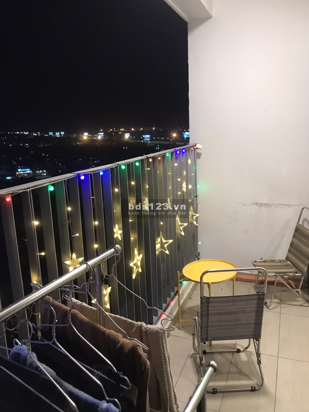 Tìm người ở ghép Chung cư Hausneo quận 9 TPHCM giá 1tr6