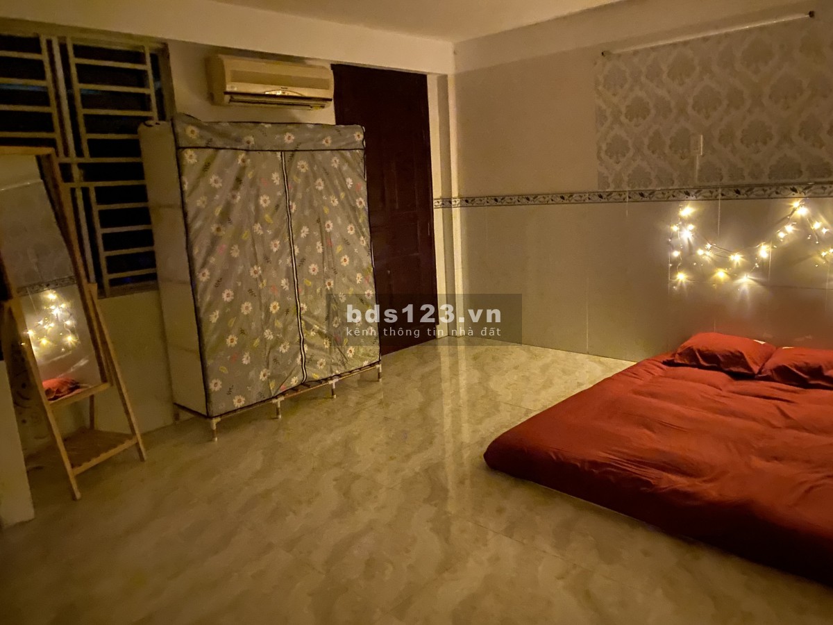 Mini House 20m2 + sân 30m2 kdc 586, Q.Cái Răng