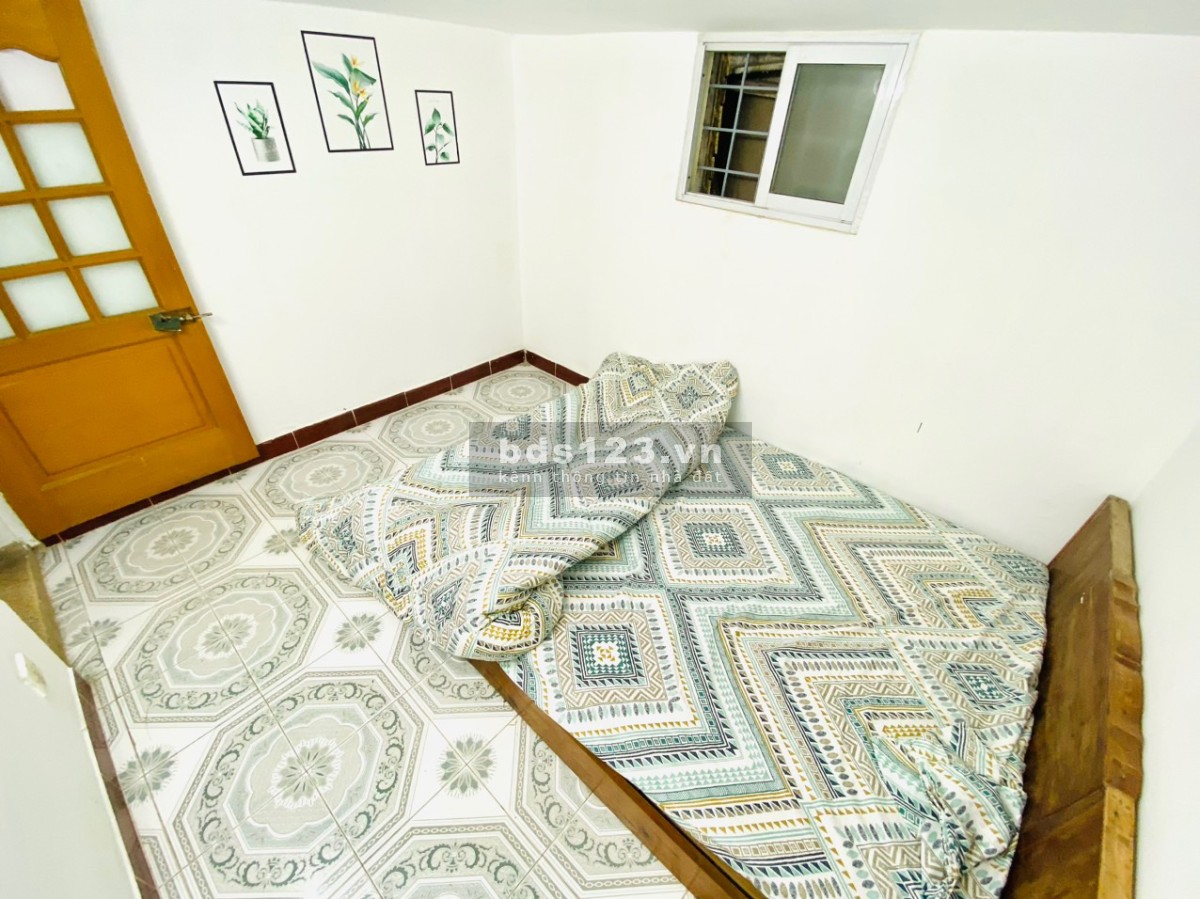 Chính chủ nhờ bán gấp nhà khu quân đội, giá tốt thị trường