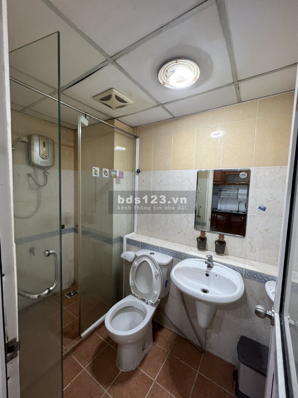 Cho thuê CHCC CENTRAL GARDEN Võ Văn Kiệt, P. Cô Giang, Q1, 85m2, 2PN, 2WC, 12triệu.