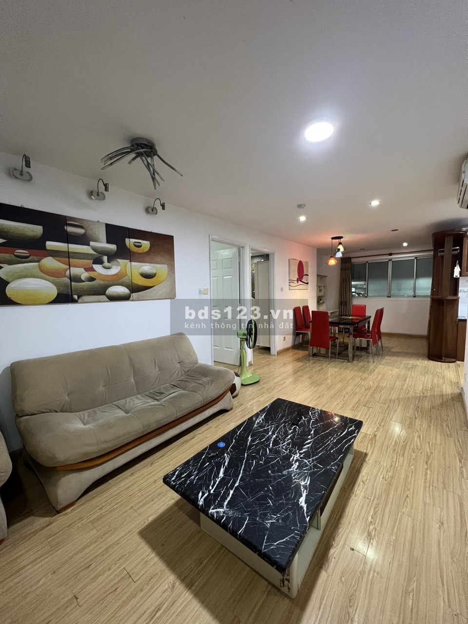 Cho thuê CHCC CENTRAL GARDEN Võ Văn Kiệt, P. Cô Giang, Q1, 85m2, 2PN, 2WC, 12triệu.