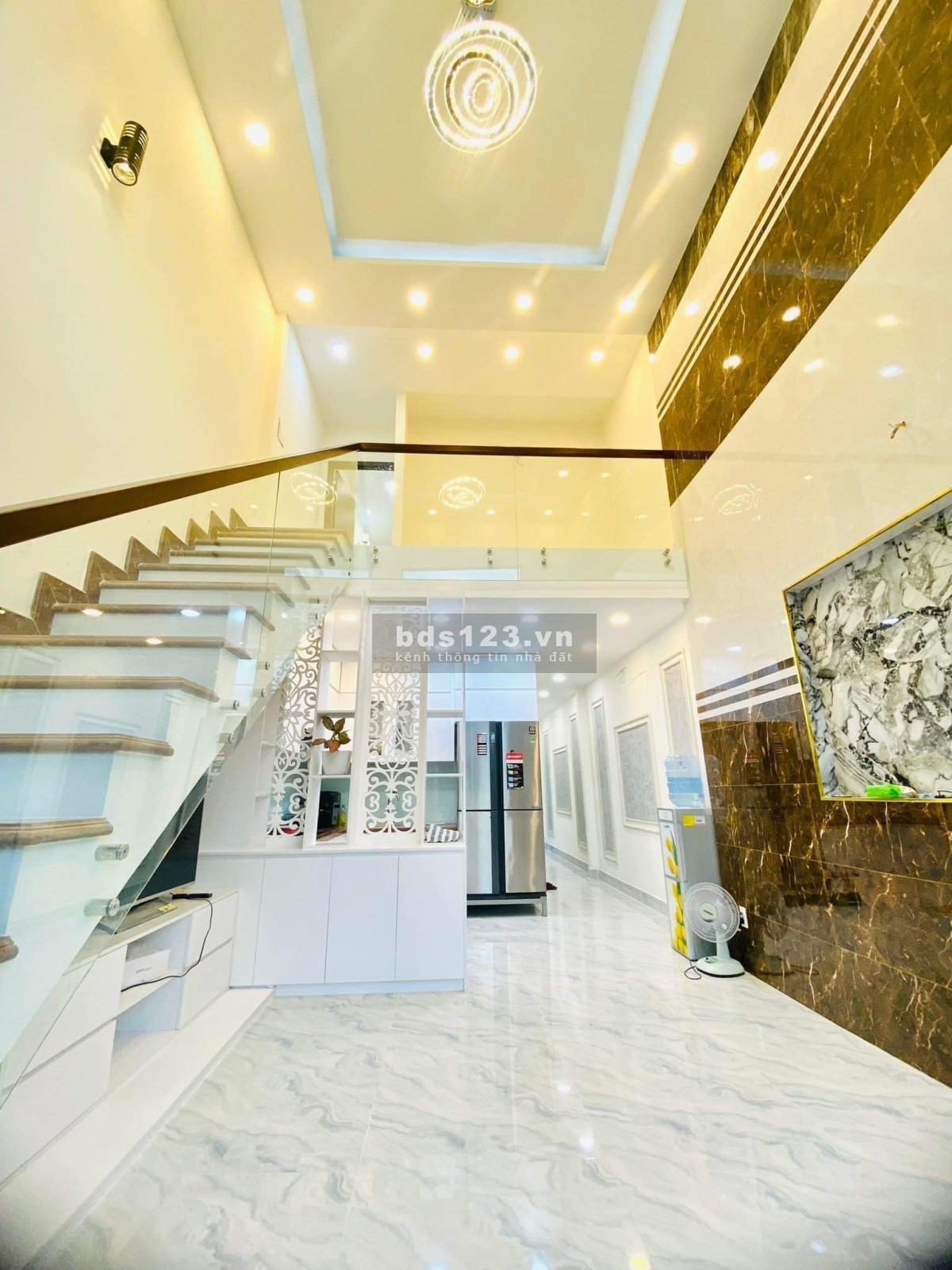 ĐỐI DIỆN VINHOME GRAND PARK - NHÀ MỚI Ở NGAY - TIỆN ÍCH XUNG QUANH NGÚT NGÀN