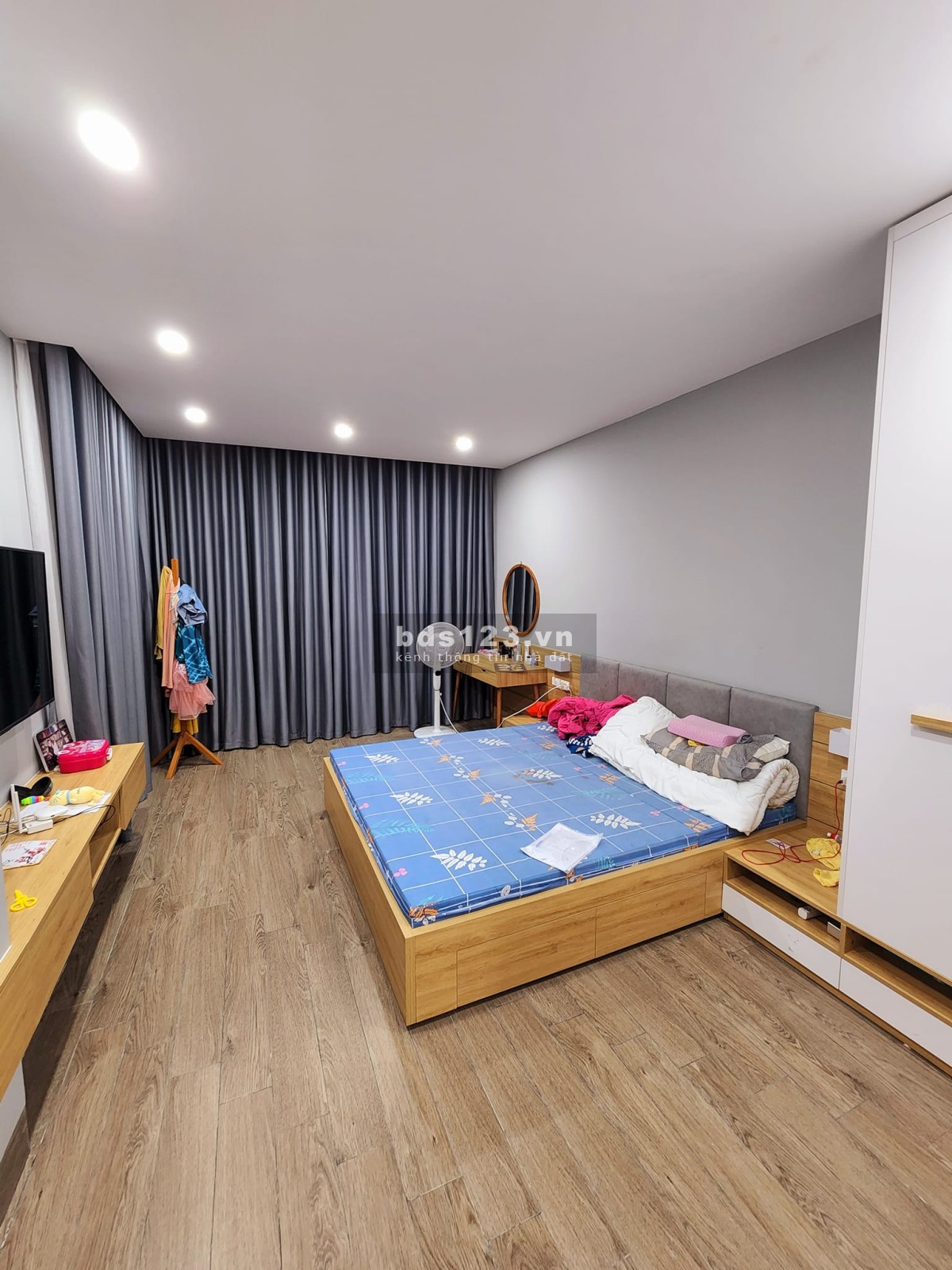 Cực hiếm khu Quân Đội 3 mặt ngõ xây chắc chắn, cso gara ô tô dt 70m2, 3 tầng giá 7.5 tỷ