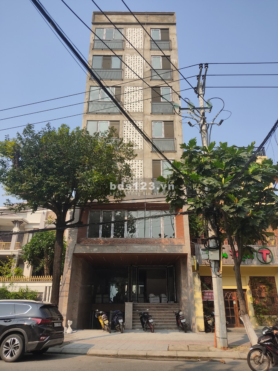 Cho thuê mặt bằng 100m2 và 150m2 đường Núi Thành giá tốt