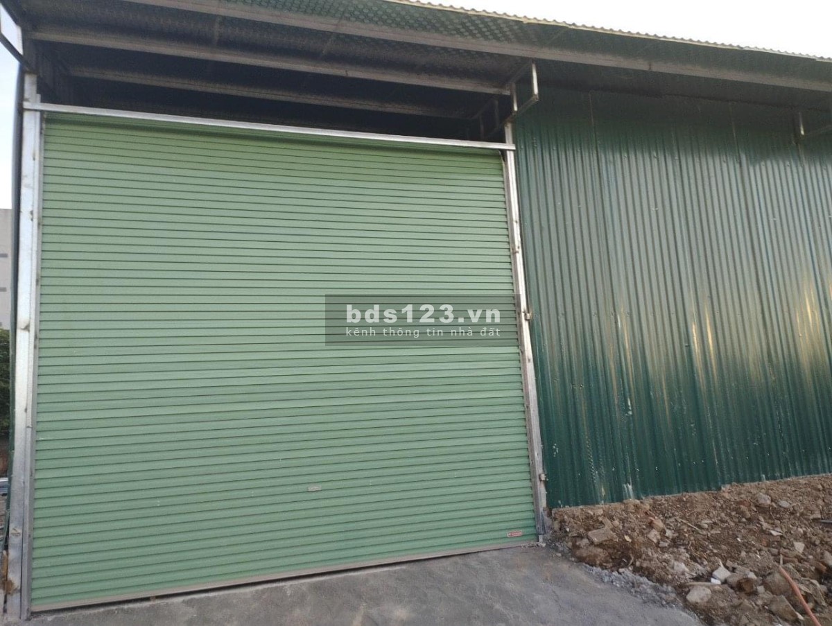 Cho thuê 300m2- 600m2 kho xưởng trên trục đường vành đai 3 Ngã Tư Nguyễn Trãi.