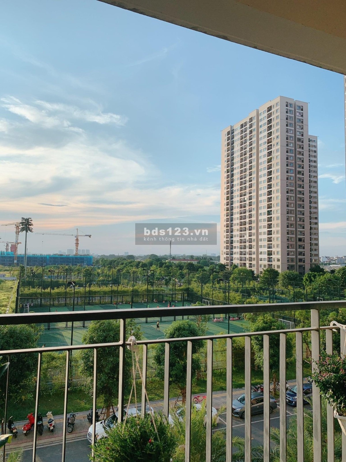 Gia đình cần tiền nên bán nhanh căn 2N + 1VS , giá 1.57 tỷ tại Vinhomes Ocean Park Gia Lâm
