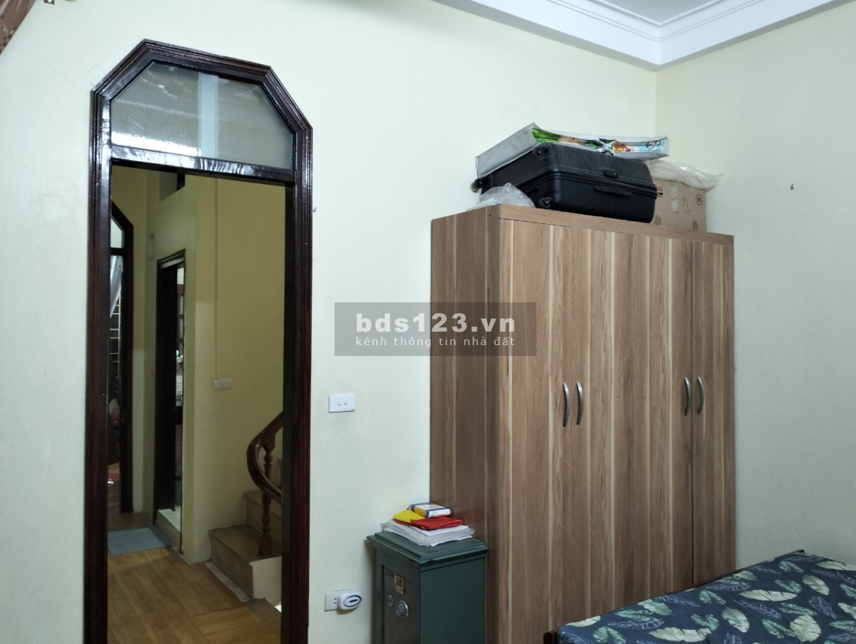 Bán nhà Ngõ Quỳnh, sát phố, để xe trong nhà, 56m2x 4 tầng. mt rộng 5.7m, 8 tỷ 3