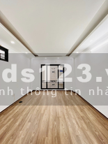 Siêu sale 10% tại Kim Ngưu, thang máy, 41m2x 5 tầng, mt rộng 4.2m, chỉ còn 6 tỷ