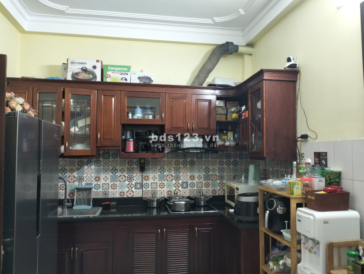 Bán nhà Ngõ Quỳnh, sát phố, để xe trong nhà, 56m2x 4 tầng. mt rộng 5.7m, 8 tỷ 3