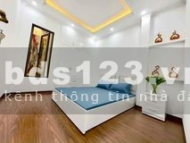 Nhỉnh 2 tỷ có ngay nhà Hào Nam diện tích gần 30m2,