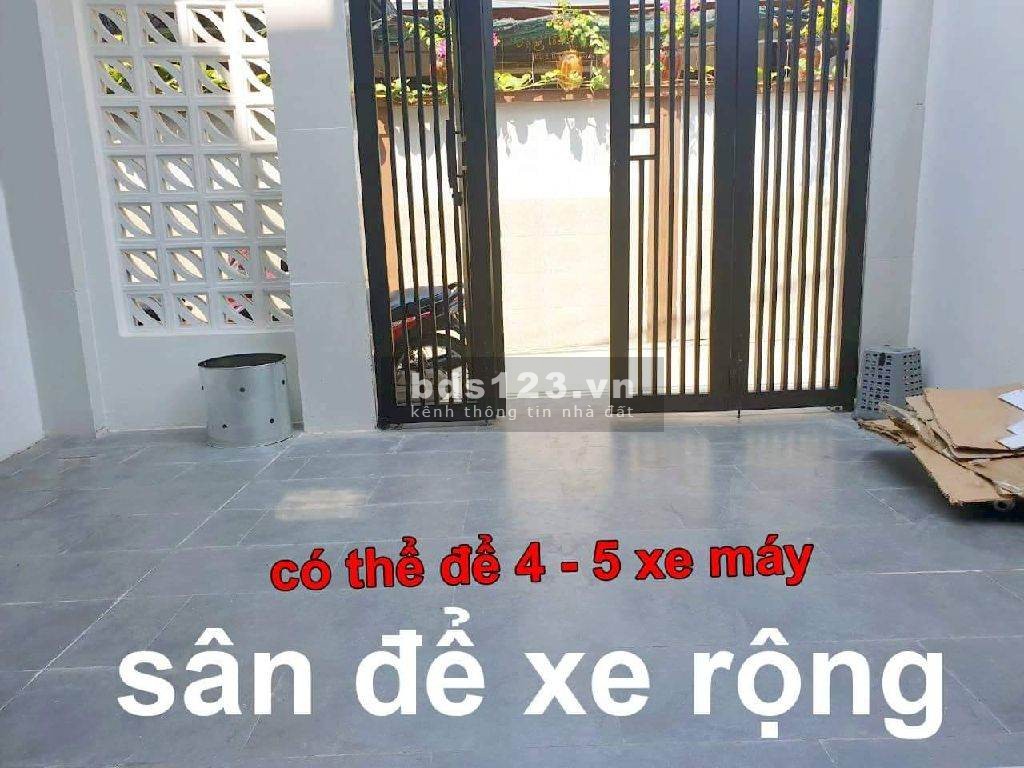 Bán nhà Trường Chinh công năng tiện ích đầy đủ vào là ở