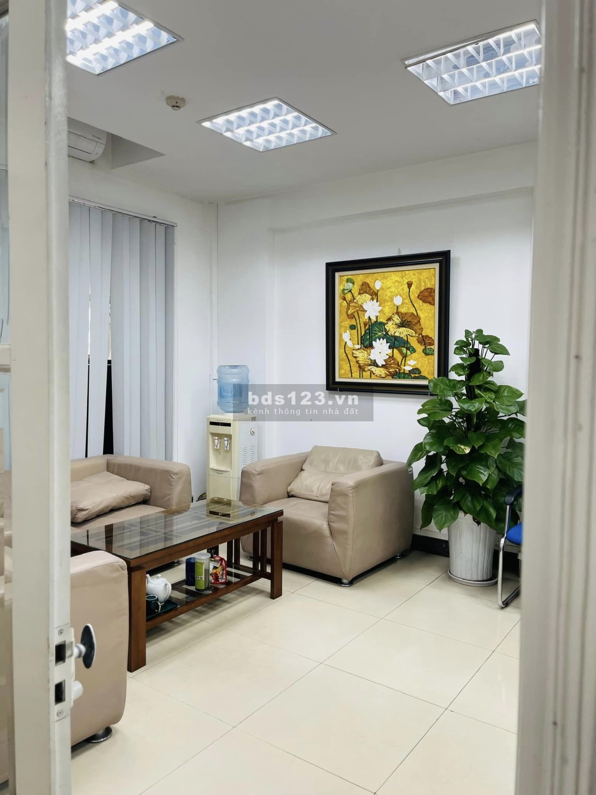 CHỦ NHÀ CẦN BÁN NHÀ MẶT PHỐ THÁI HÀ- ĐỐNG ĐA. DT 45M2, 7 TẦNG, MT 6.5M. GIÁ NHỈNH 32 TỶ