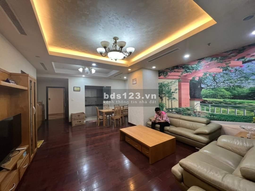 ĐỈNH CC ROYAL CITY - 2 BAN CÔNG SIÊU ĐỈNH - KHU TTTM GIỮA LÒNG HÀ