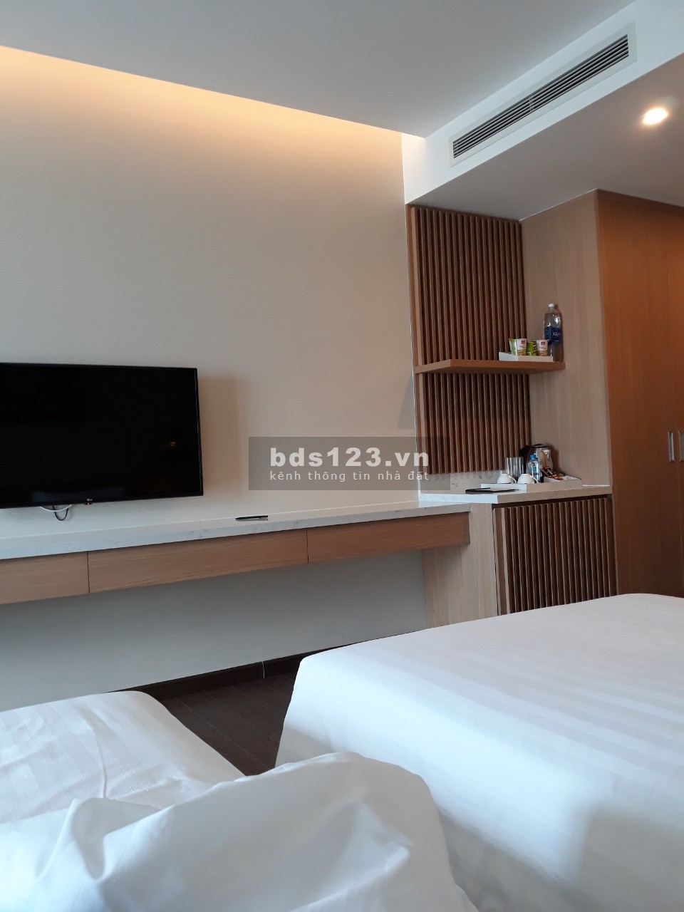 Chính chủ bán gấp căn Studio cao cấp Condotel Virgo trung tâm TP Nha Trang, 36.9m2. Giá 1.65 tỷ