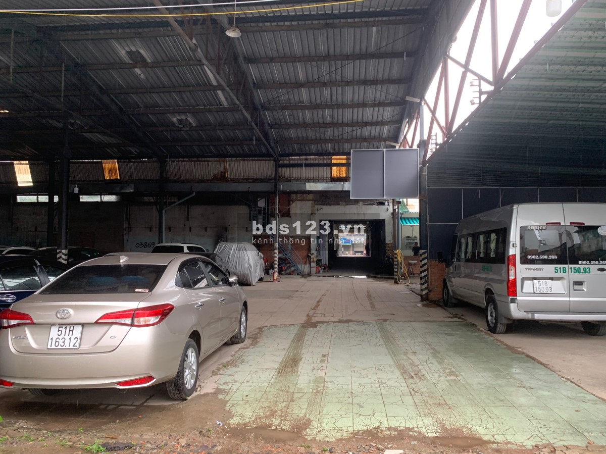 Cho thuê mặt bằng diện tích 2500m², tọa lạc mặt tiền đường Hậu Giang