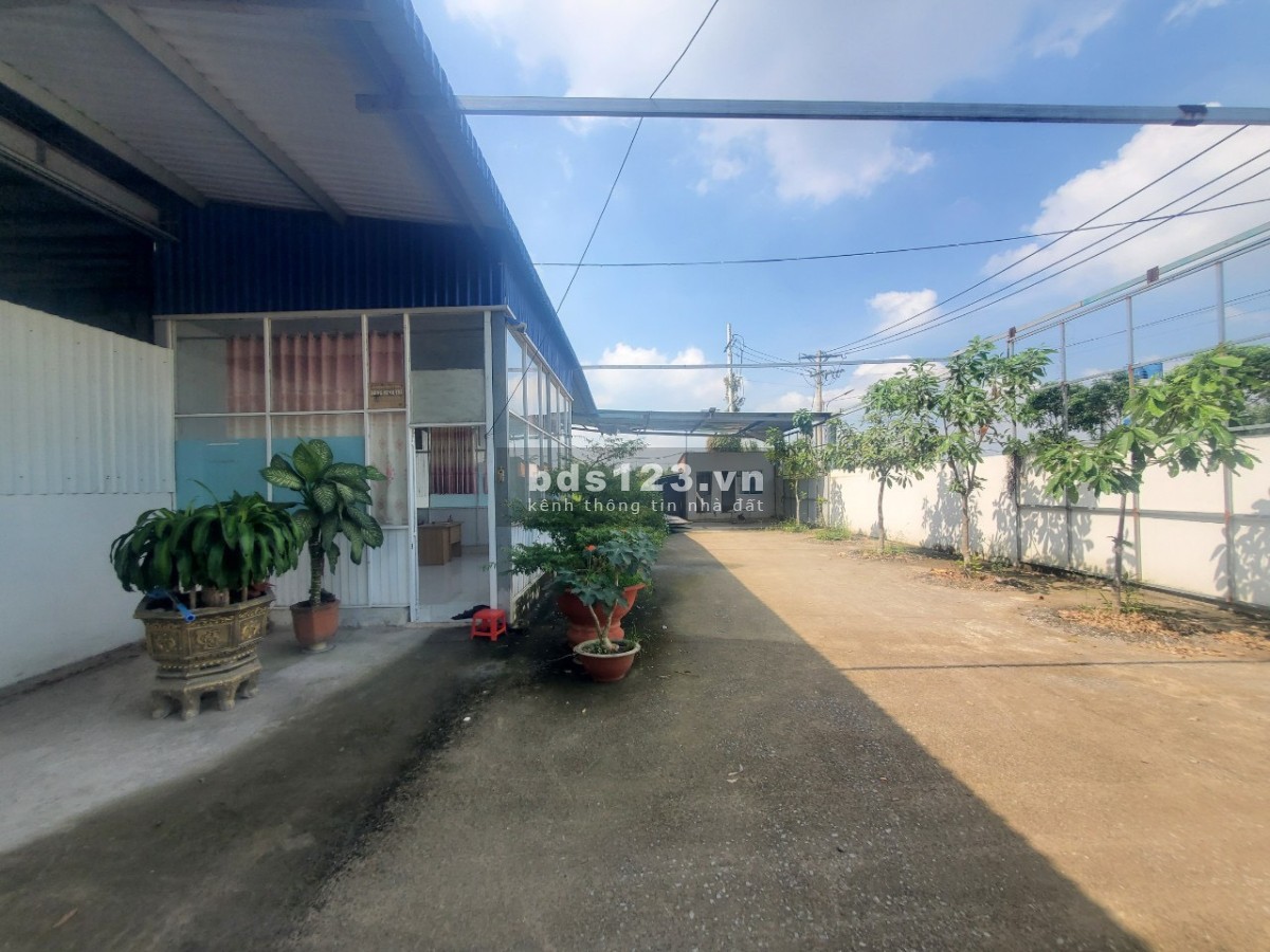 Cho thuê kho xưởng tại khu công nghiệp Hải Sơn, Đức Hòa Long An, DT 1.200m²