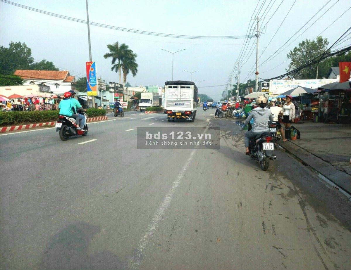 BUNG 150 LÔ ĐẤT THỔ CƯ NGAY TT HÀNH CHÍNH BÌNH DƯƠNG