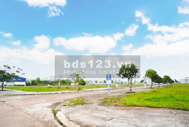 NGƯỜI NHÀ RA NƯỚC NGOÀI CẦN BÁN MỘT SỐ SUẤT ĐẤT BIỆT THỰ CÓ SỔ ĐỎ TẠI PHƯỜNG KA LONG – MÓNG CÁI.
