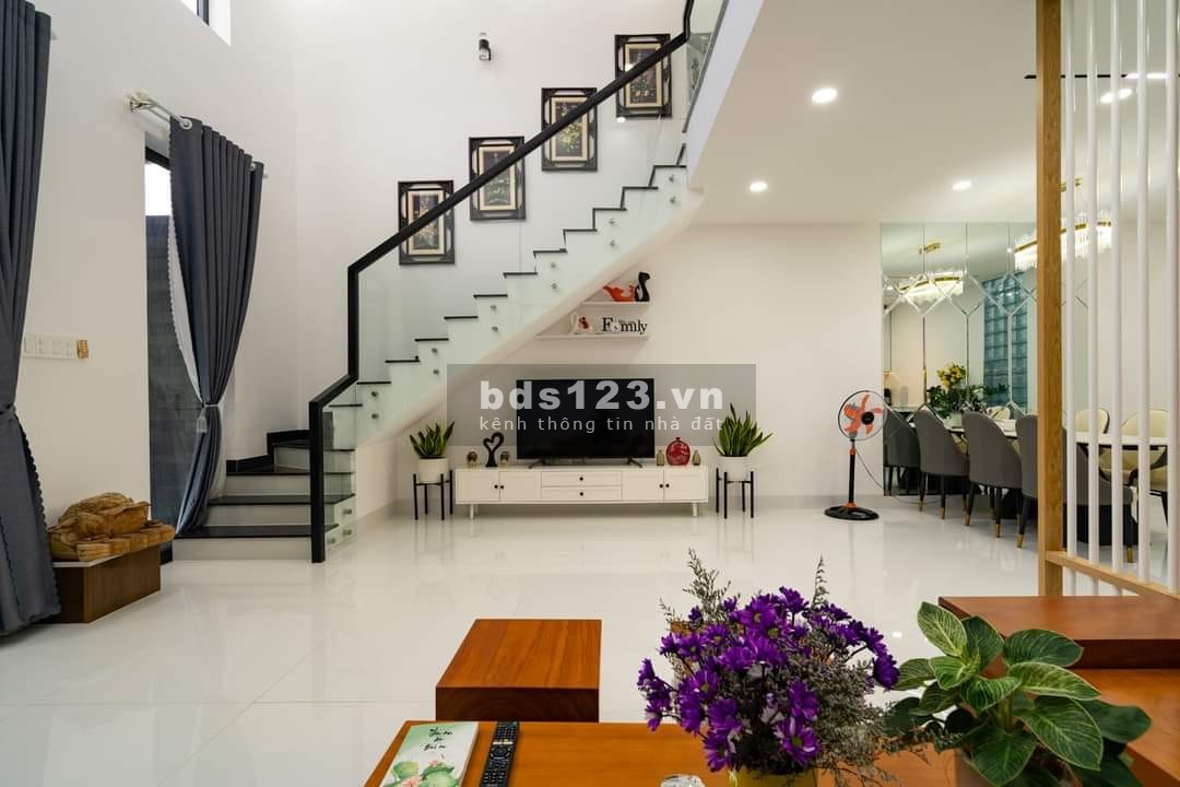 Căn hộ 850tr gần Đầm Sen view công viên.Sổ riêng Full nội thất dọn ở liền 0931.601.365