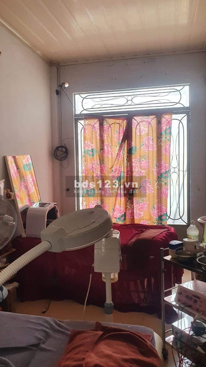 Mặt tiền kinh doanh 33m² đường bãi sậy, P4, Q6 gần chợ Bình Tây chỉ 3 tỷ 5