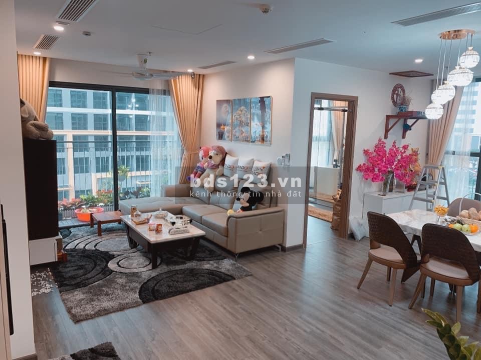 Chính chủ bán căn hộ GÓC 2PN+1,2WC. GÓC giá 1,900 triệu bên Vinhomes Ocean Park LH 0974.878.790