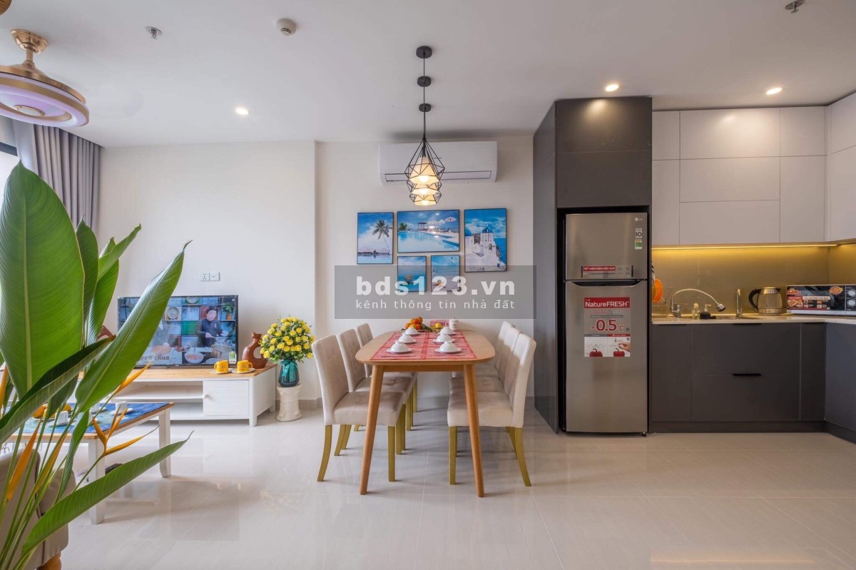 Cần bán căn hộ Vin 2pn 1vs chỉ 1.55 tỷ tại Vinhomes Ocean Park Gia Lâm, HN. Lh: 0981881131