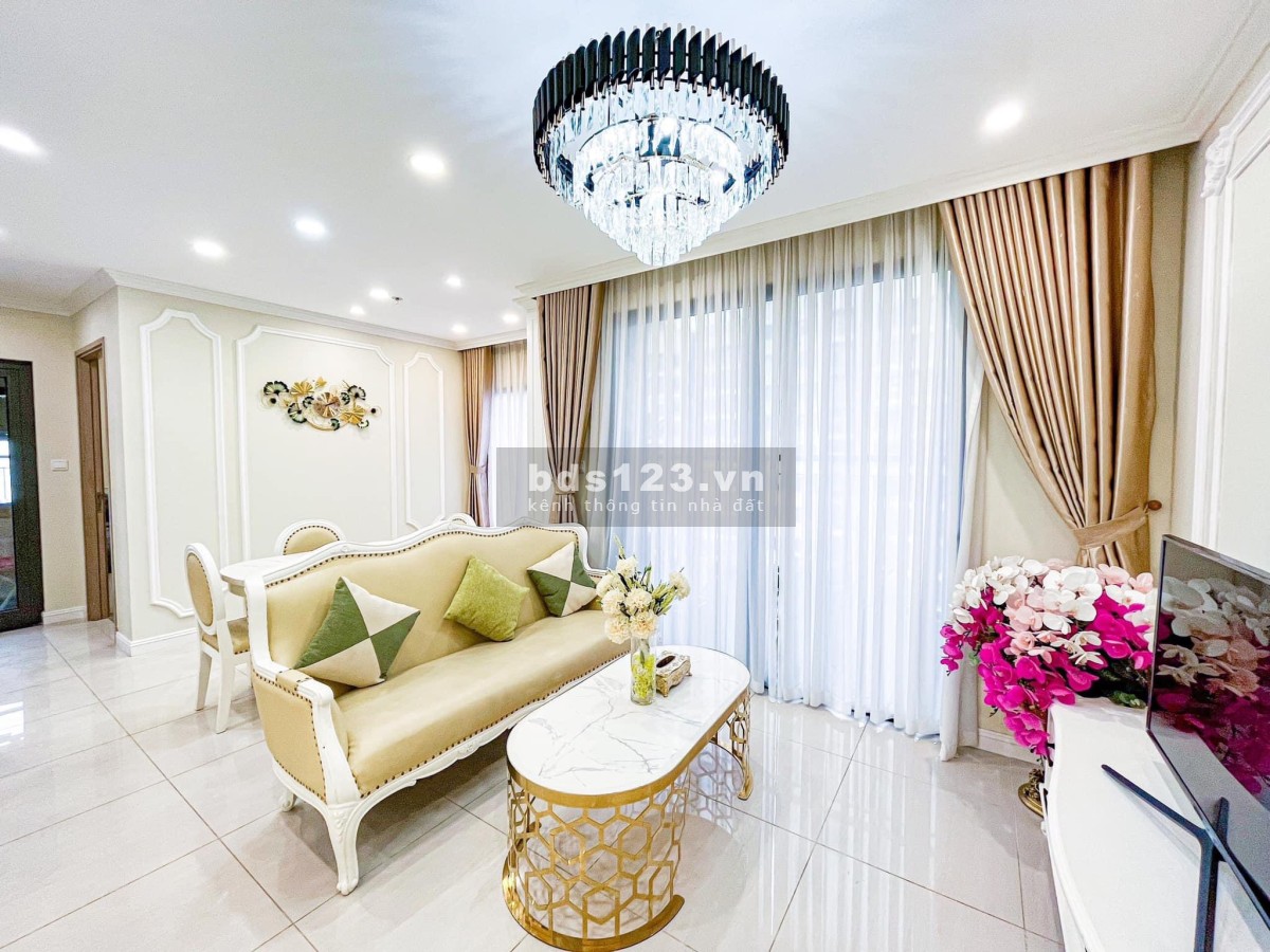 Cắt lỗ bán căn hộ góc 3PN 2WC, full đồ, view hoa hậu chỉ 2.24 tỷ Vinhhomes. LH : 0974.878.742