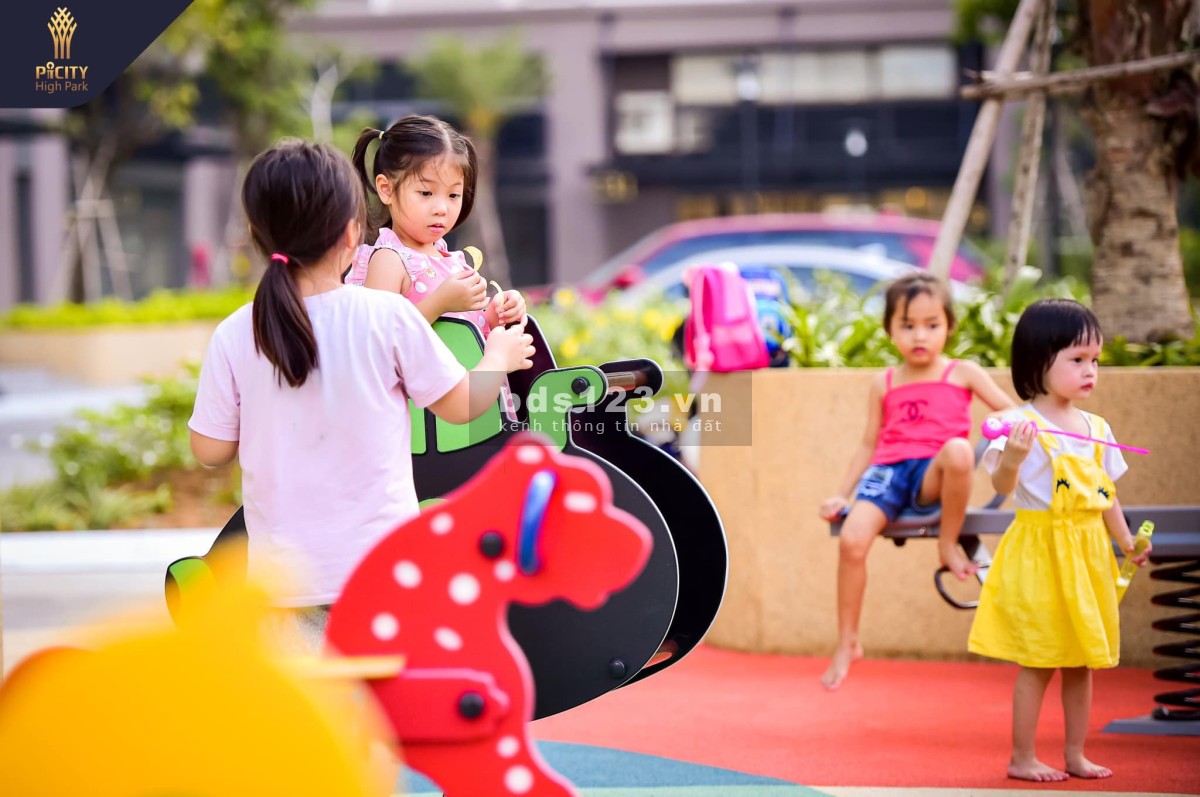 Miễn 3 năm phí quản lý khi mua căn 3PN2WC tại Picity High Park Quận 12