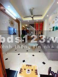 Bán nhà Khương Đình, nhà chủ tự xây chắc chắn, 30m2, 2.95 tỷ