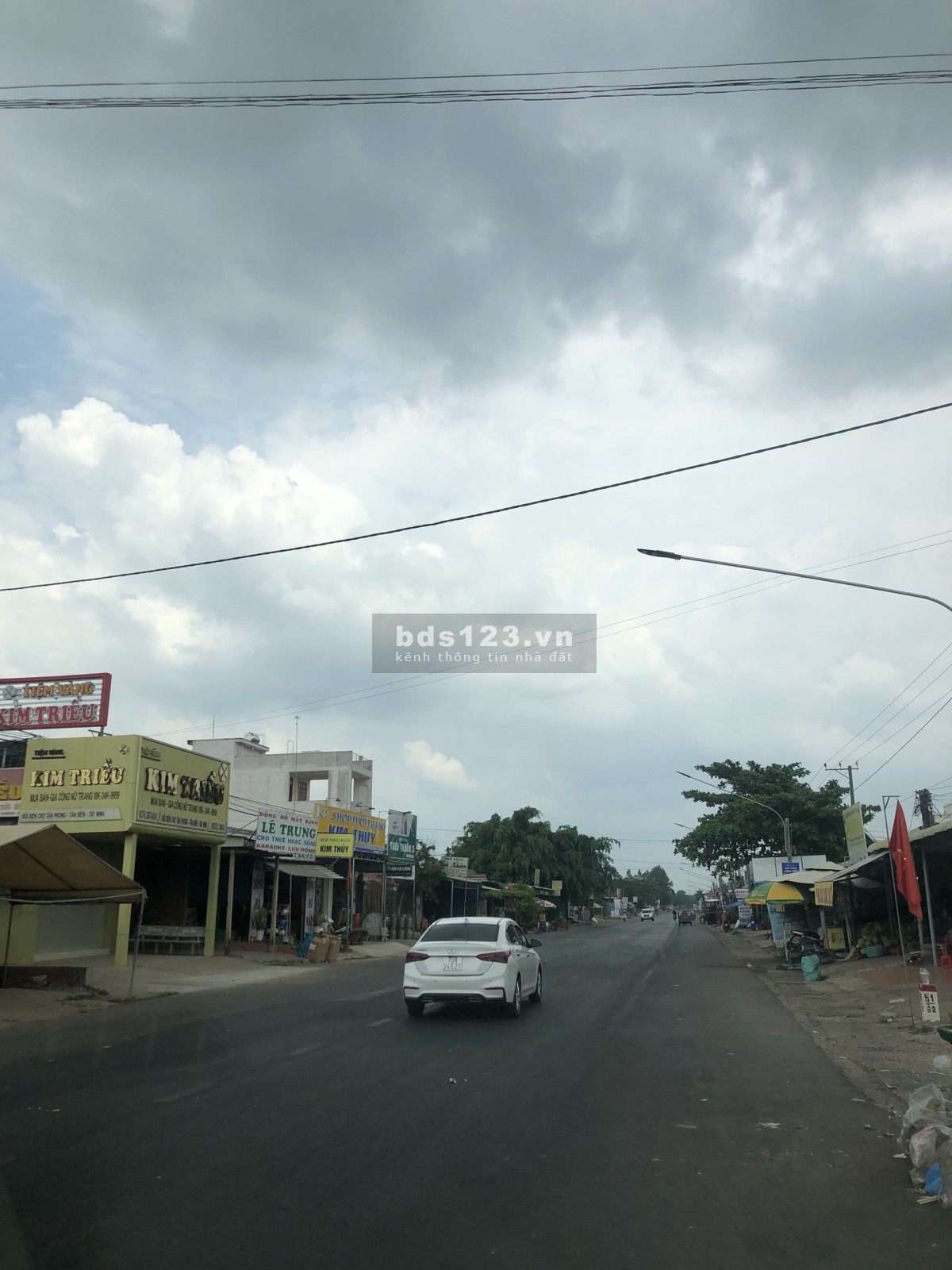 Bán đất giá rẻ gần chợ Tân Phong QL 22B chỉ với 290 triệu