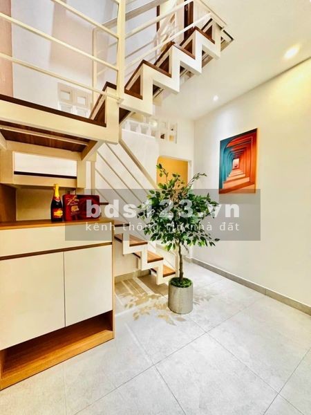 NHÀ XINH GÒ VẤP - GẦN VINCOM GÒ VẤP- 5’ RA SÂN BAY 32m2