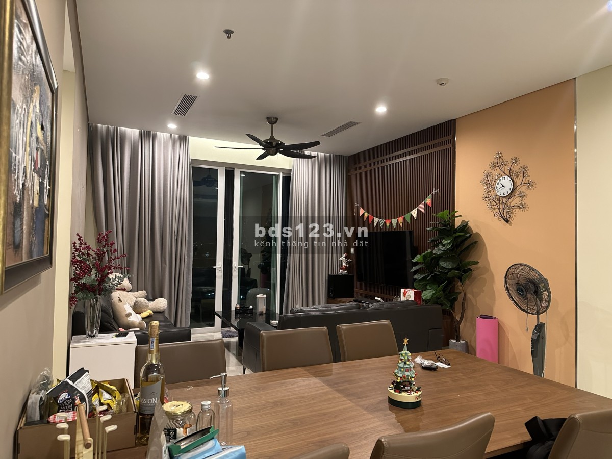 Cho thuê căn hộ sadora ba phòng ngủ full nội thất giá 30 triệu không bao phí