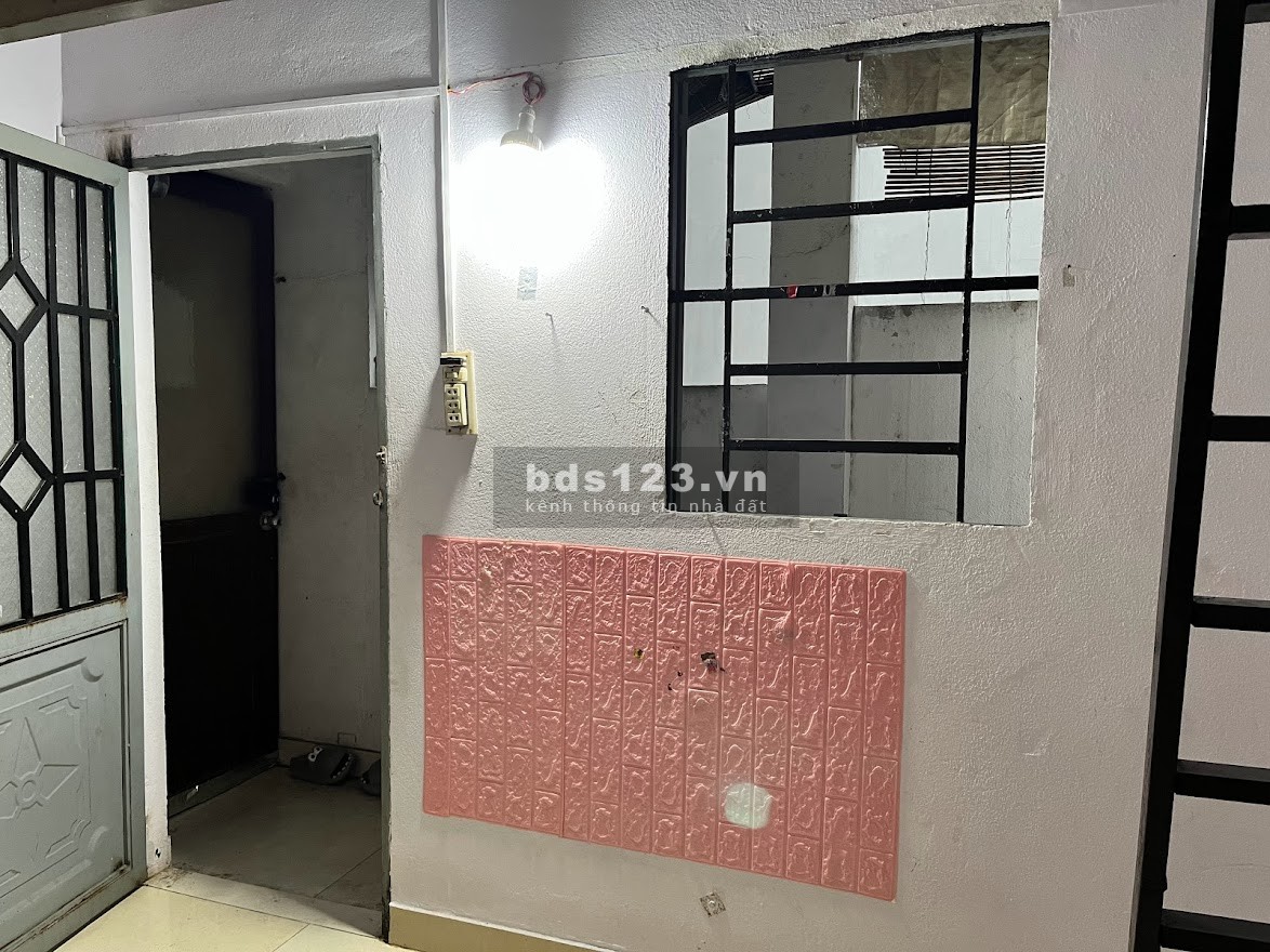 Cho thuê nhà trọ - WC trong nhà - gác lửng, tầng 1 tại Bình Tân, Hồ Chí Minh