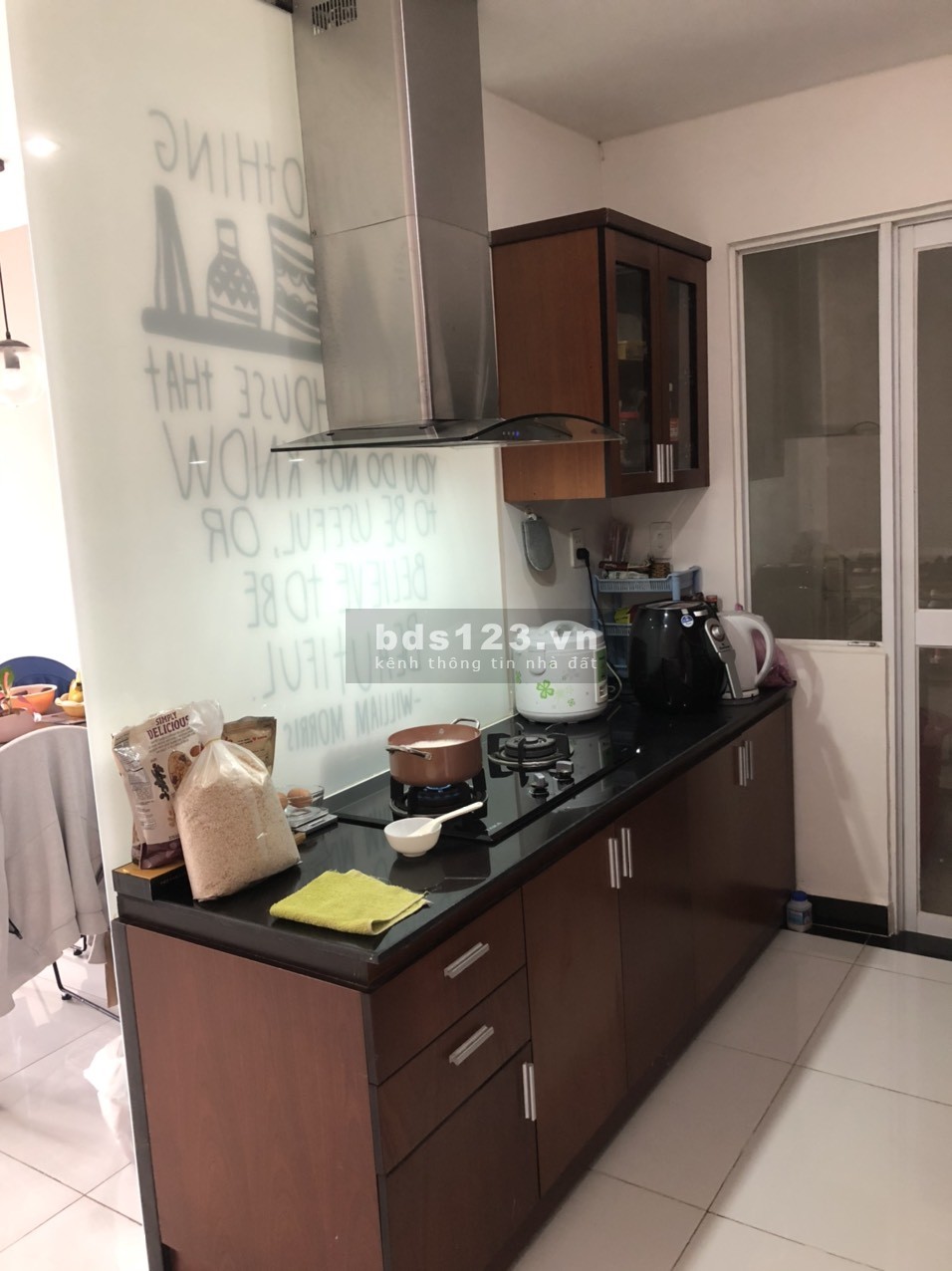 Tôi cần cho thuê nhanh căn hộ Giai Việt Quốc Cường Quận 8 11tr