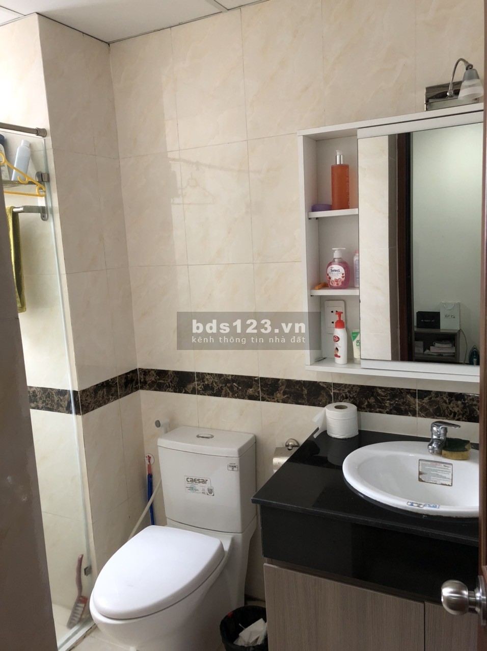 Tôi cần cho thuê nhanh căn hộ Giai Việt Quốc Cường Quận 8 11tr