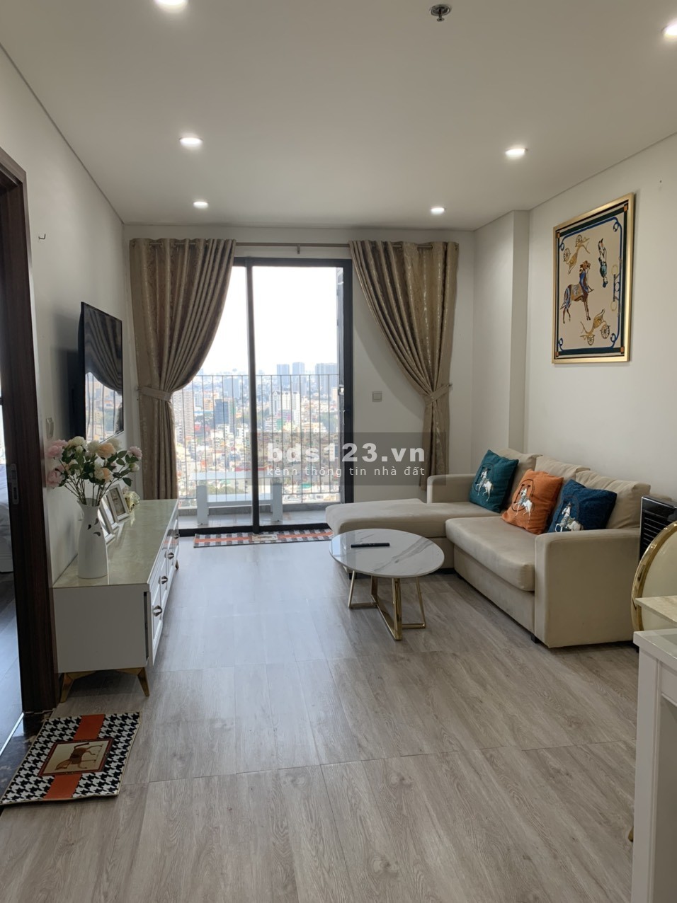 Cần bán căn hộ HaDo Centrosa 86m2, 2PN, Q.10, giá: 8.2tỷ, LH: 0362668864