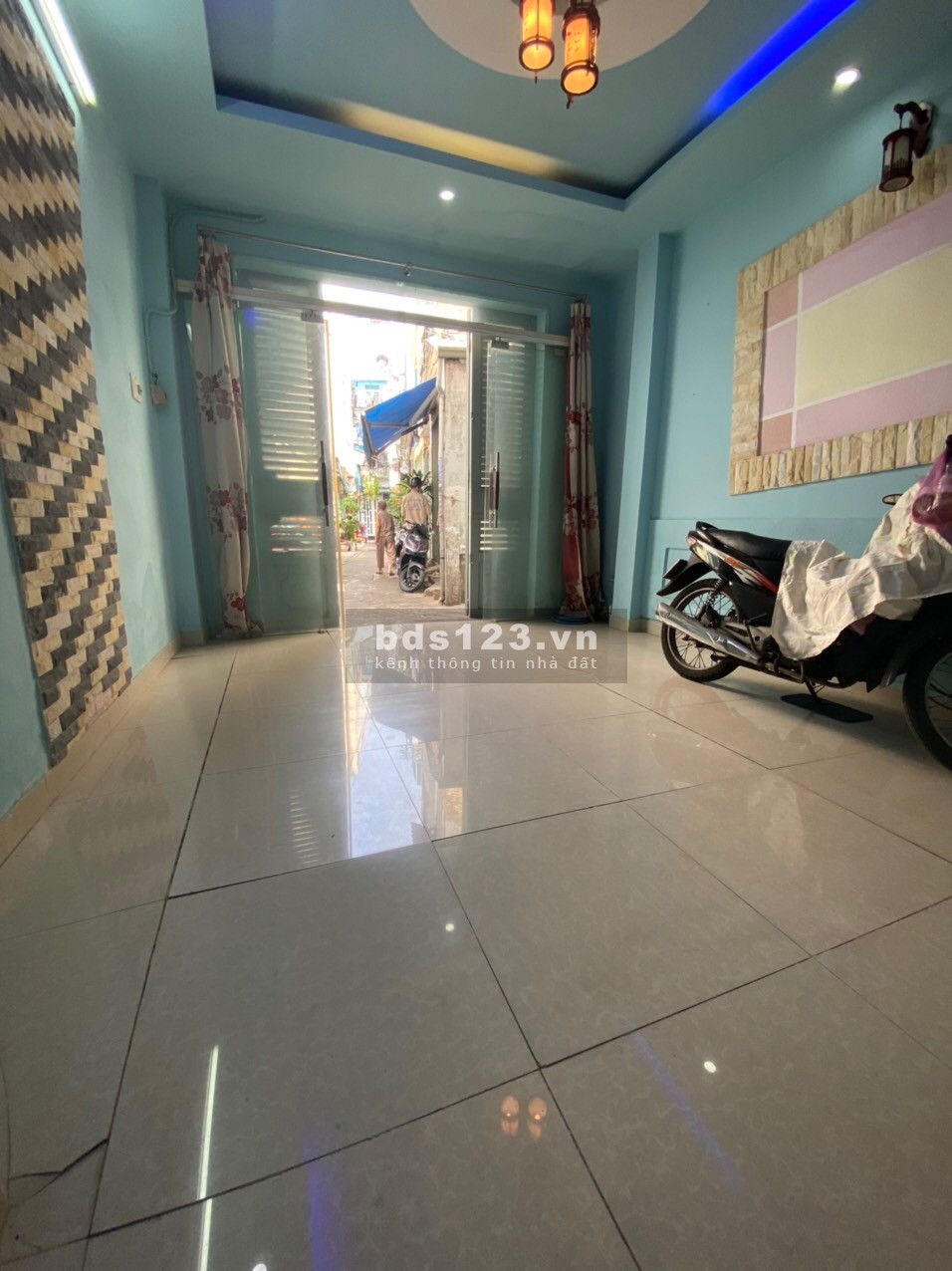 Kẹt Vốn Bán Gấp Căn Nhà Bình Thạnh Đường Nguyễn Thượng Hiền