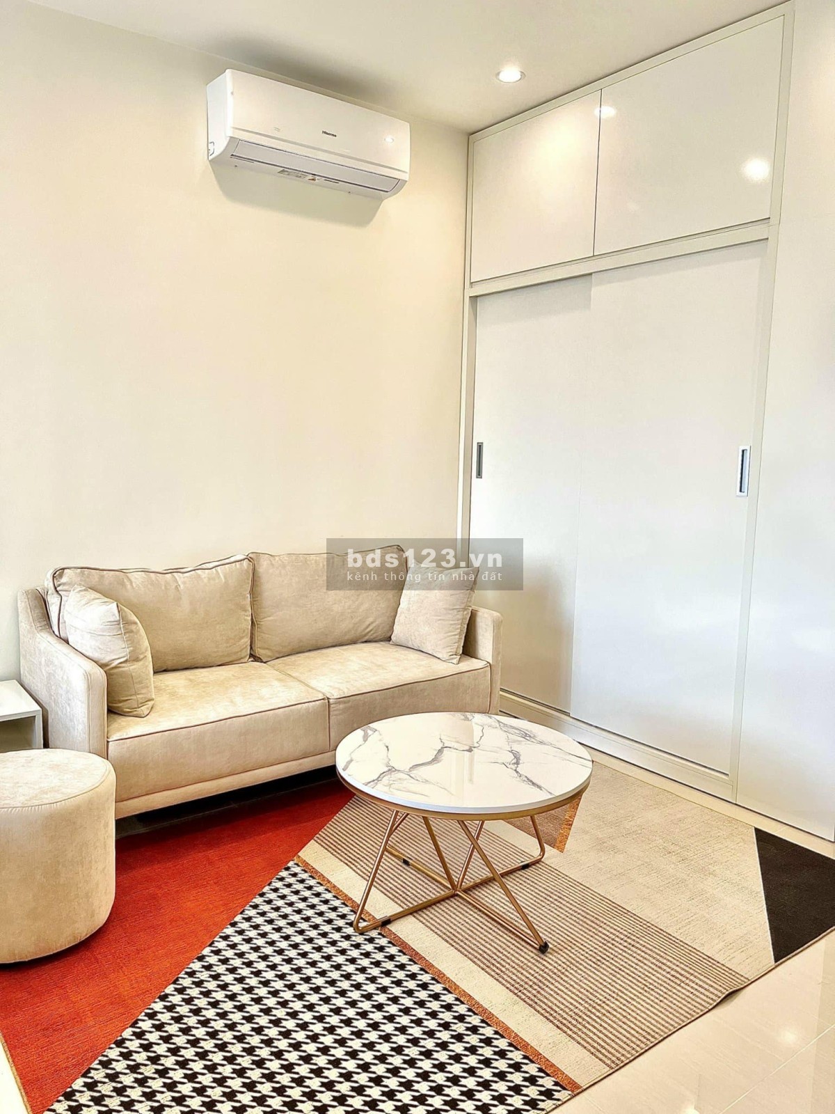 Vinhomes Smart City Bán Studio 1,95tỷ bao phí và 1PN+1, 43m 2,66 tỷ bao phí - Nội thất đẹp về ở ngay