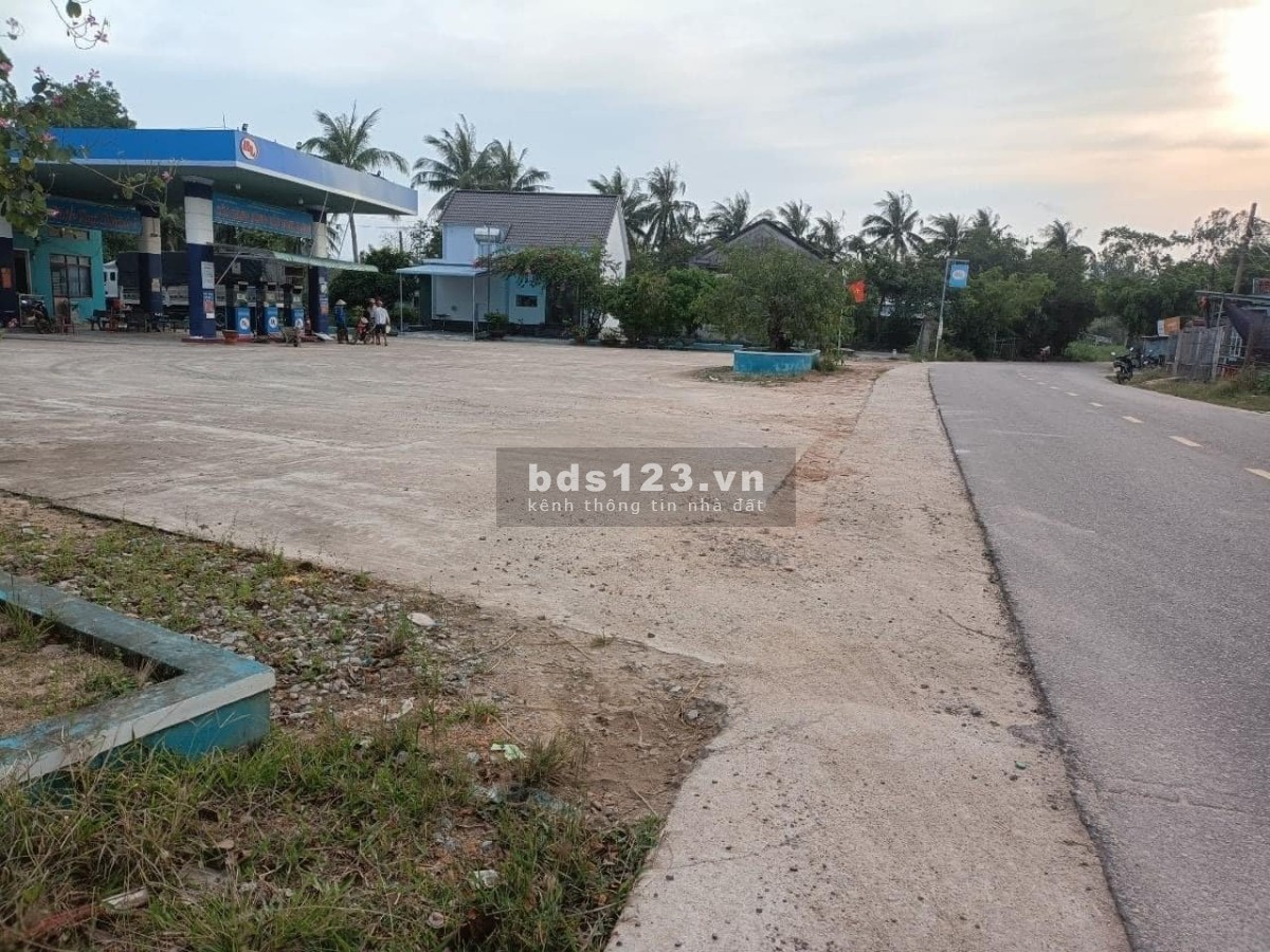 Cần bán nhanh 2 lô đất liền kề mặt tiền đường 632, diện tích 5*20m,