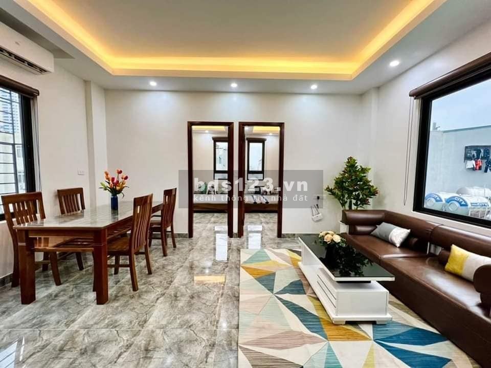 Lô góc 2 thoáng, kinh doanh đỉnh, khu dân trí cao, tiềm năng phát triển, tại Văn Quán
